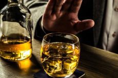 عوارض مصرف همزمان شیشه و الکل