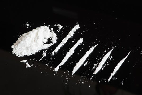 علائم ترک کوکائین - کلینیک پیام تندرستی 